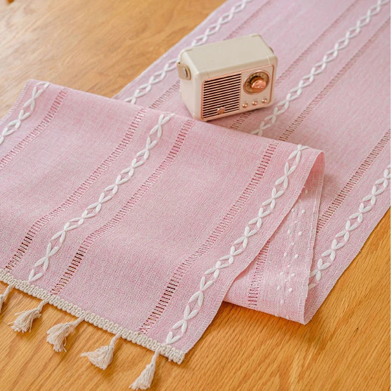 🌿🤍 Boho Table Runner – Rustic Braided Cotton Linen with Tassels