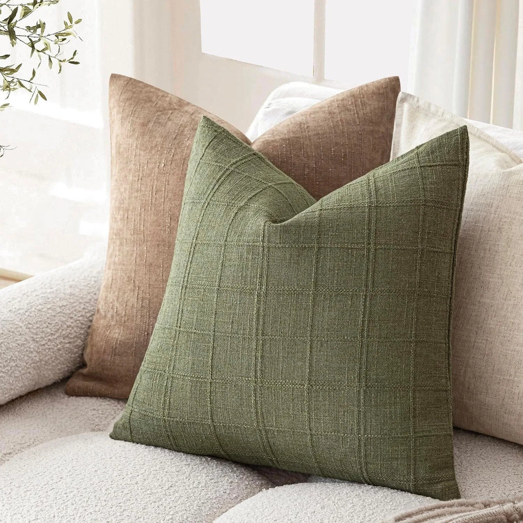 🌿🤍 Natural Linen Check Pillow Cover – Boho Farmhouse Decorative Cushion