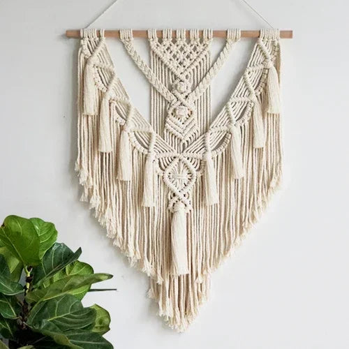 🌿🧶🤍 Boho Macramé Wall Hanging – Handwoven Geometric Tapestry