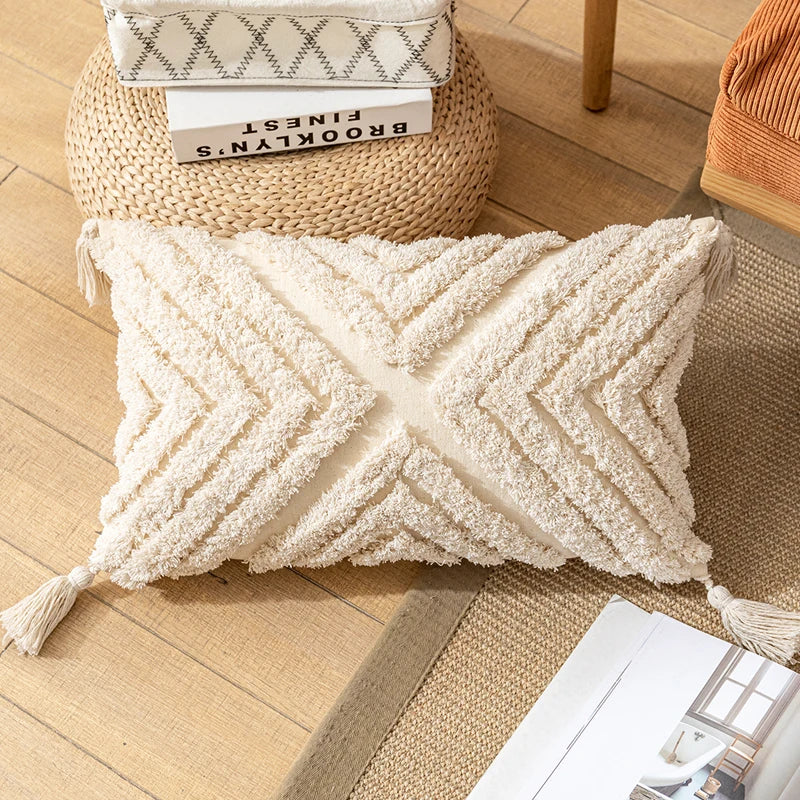 🌿🤍 Boho Cotton Tassel Pillow Cover – Natural Decorative Throw Cushion