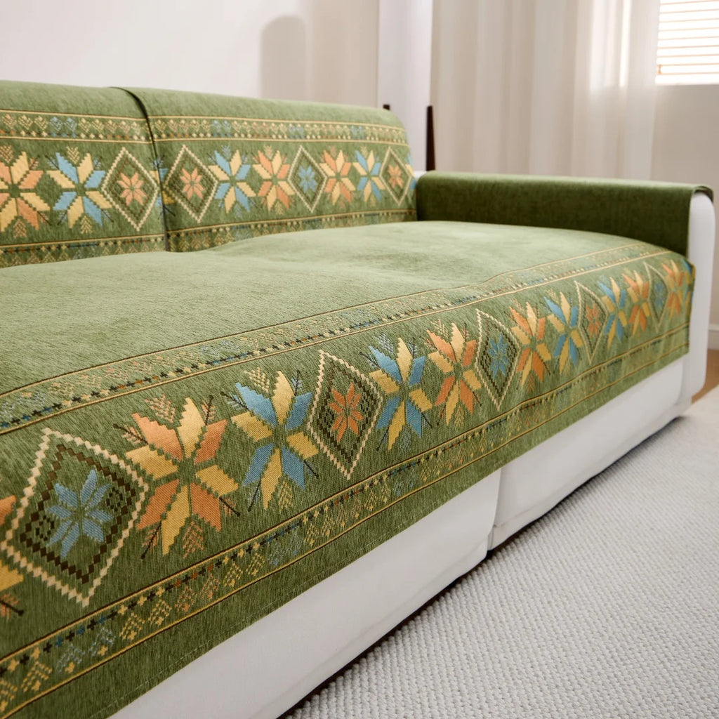 🛋️🌿🤍 Boho Jacquard Chenille Sofa Cover – All-Season Couch Throw & Furniture Protector