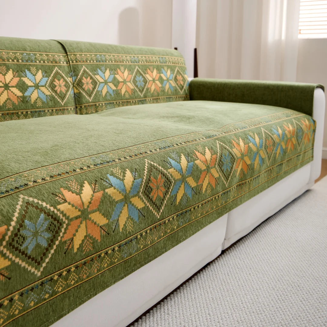 🛋️🌿🤍 Boho Jacquard Chenille Sofa Cover – All-Season Couch Throw & Furniture Protector