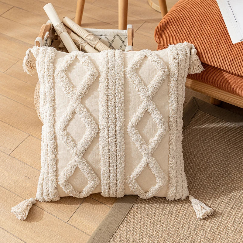 🌿🤍 Boho Cotton Tassel Pillow Cover – Natural Decorative Throw Cushion