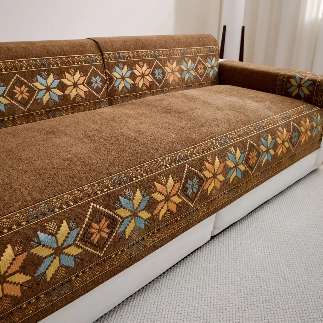 🛋️🌿🤍 Boho Jacquard Chenille Sofa Cover – All-Season Couch Throw & Furniture Protector