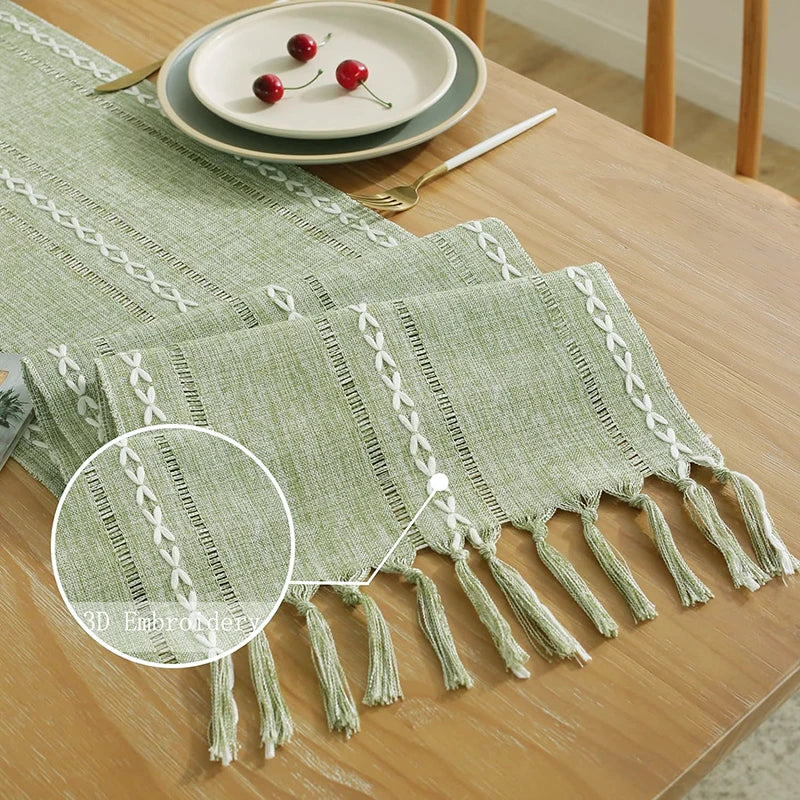 🌿🤍 Boho Table Runner – Rustic Braided Cotton Linen with Tassels