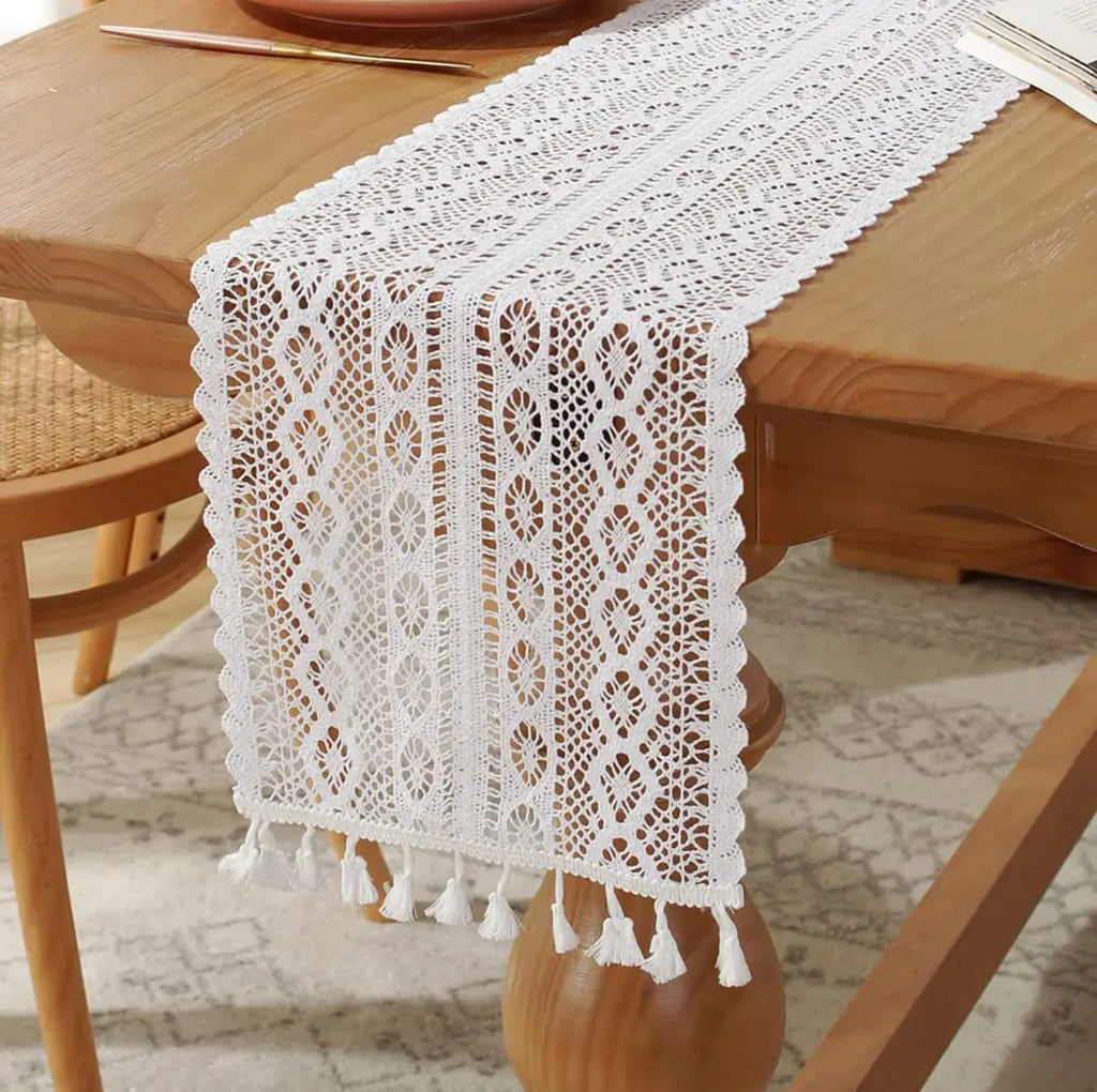 🌿🤍 Boho Cotton Lace Table Runner – Vintage Farmhouse Dining Table Linen
