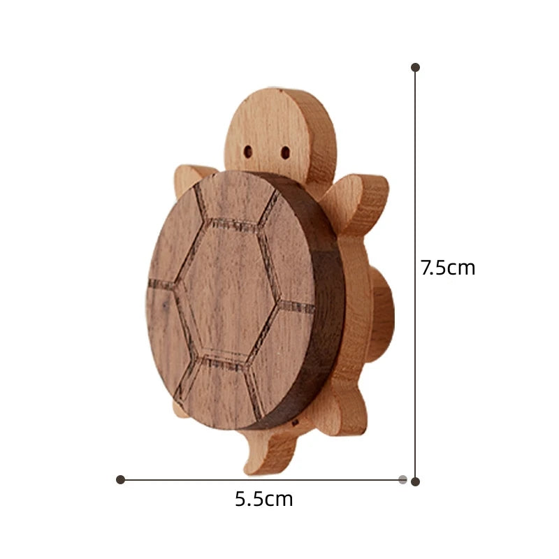 🌿 Woodland Animal Wall Hook – Decorative Wooden Coat & Key Holder