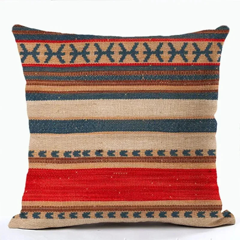 🌿🤍 Boho Kilim Pillow Cover – Vintage Geometric Throw Cushion