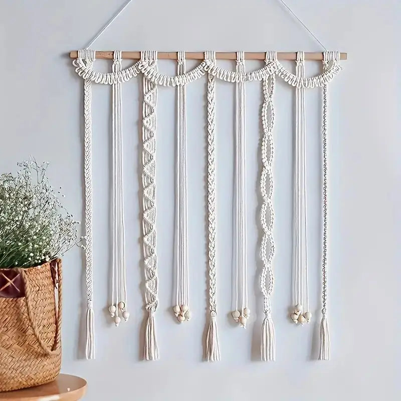 📸🌿🤍 Boho Tassel Photo Display – Macramé Wall Hanging with 20 Wooden Clips