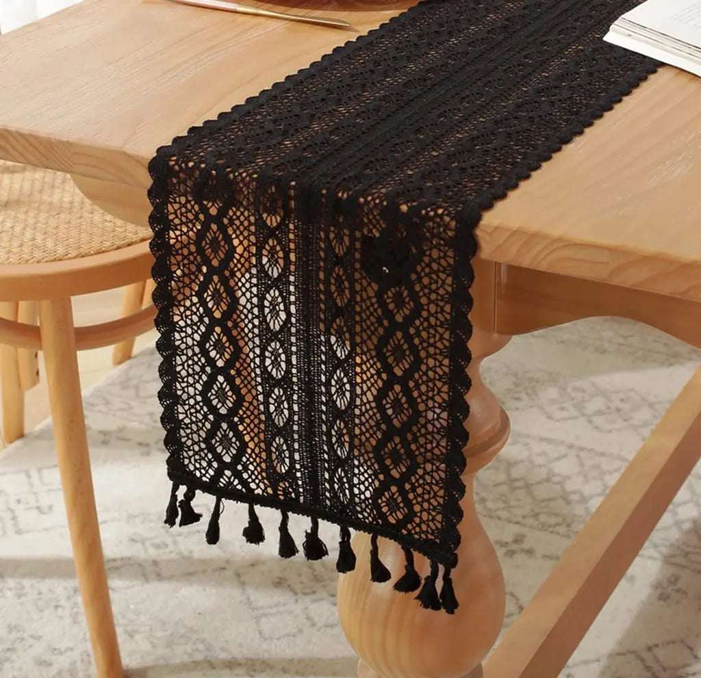 🌿🤍 Boho Cotton Lace Table Runner – Vintage Farmhouse Dining Table Linen