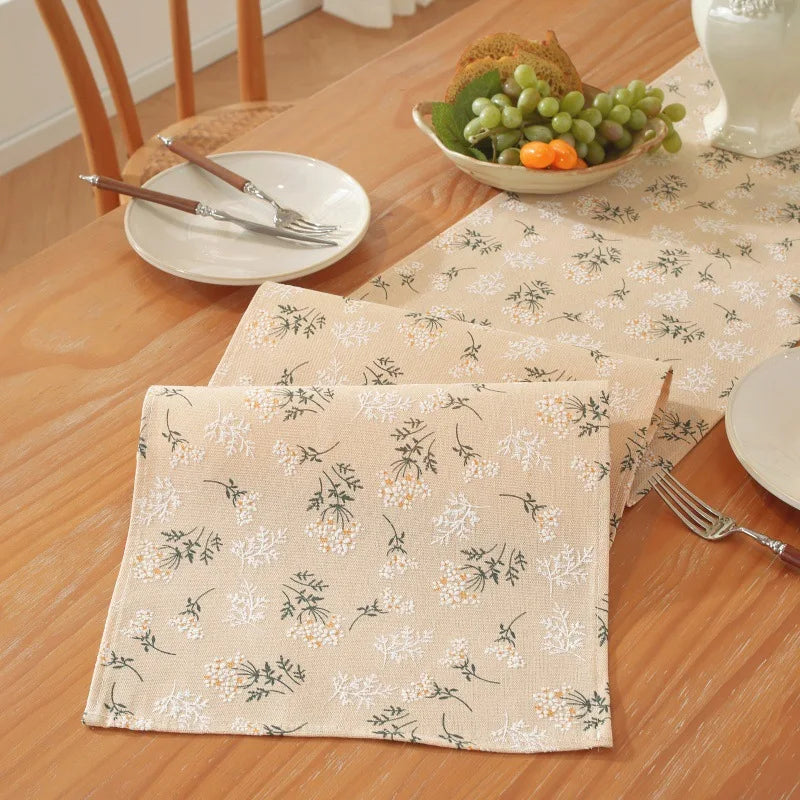 🌿🤍 Boho Embroidered Table Runner – Handmade Jacquard Table Linen