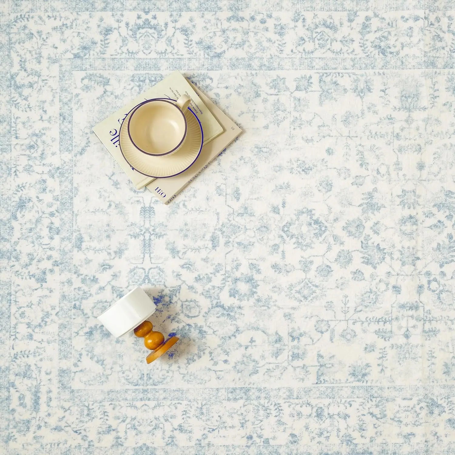 💙🌿 Vintage Floral Area Rug – Washable Traditional Boho Accent Carpet